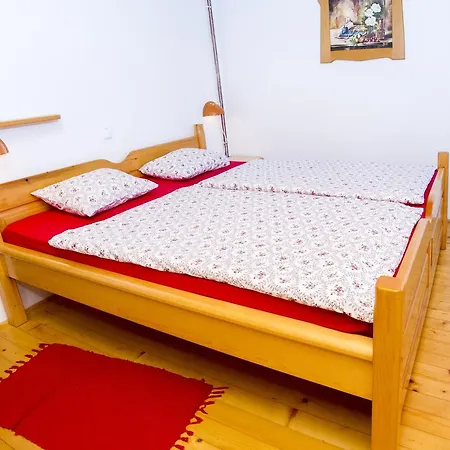 Villa Tourist Farm Pri Martinovih à Krška Vas Extérieur photo