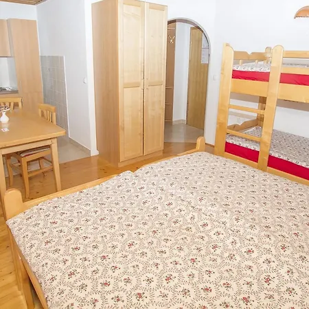 Villa Tourist Farm Pri Martinovih à Krška Vas Extérieur photo