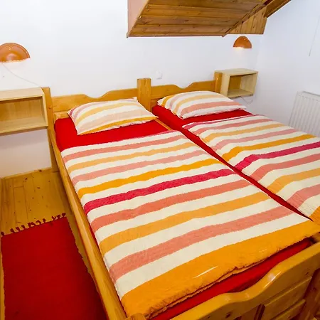 Villa Tourist Farm Pri Martinovih à Krška Vas Extérieur photo