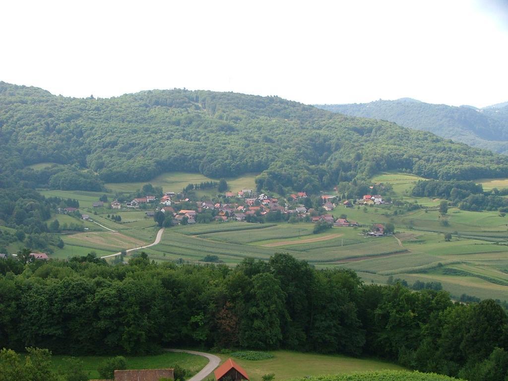 Tourist Farm Pri Martinovih Séjour à la ferme *