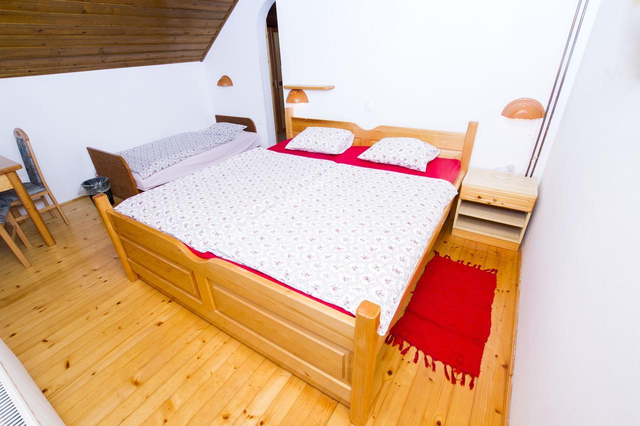 Tourist Farm Pri Martinovih Séjour à la ferme Krška Vas