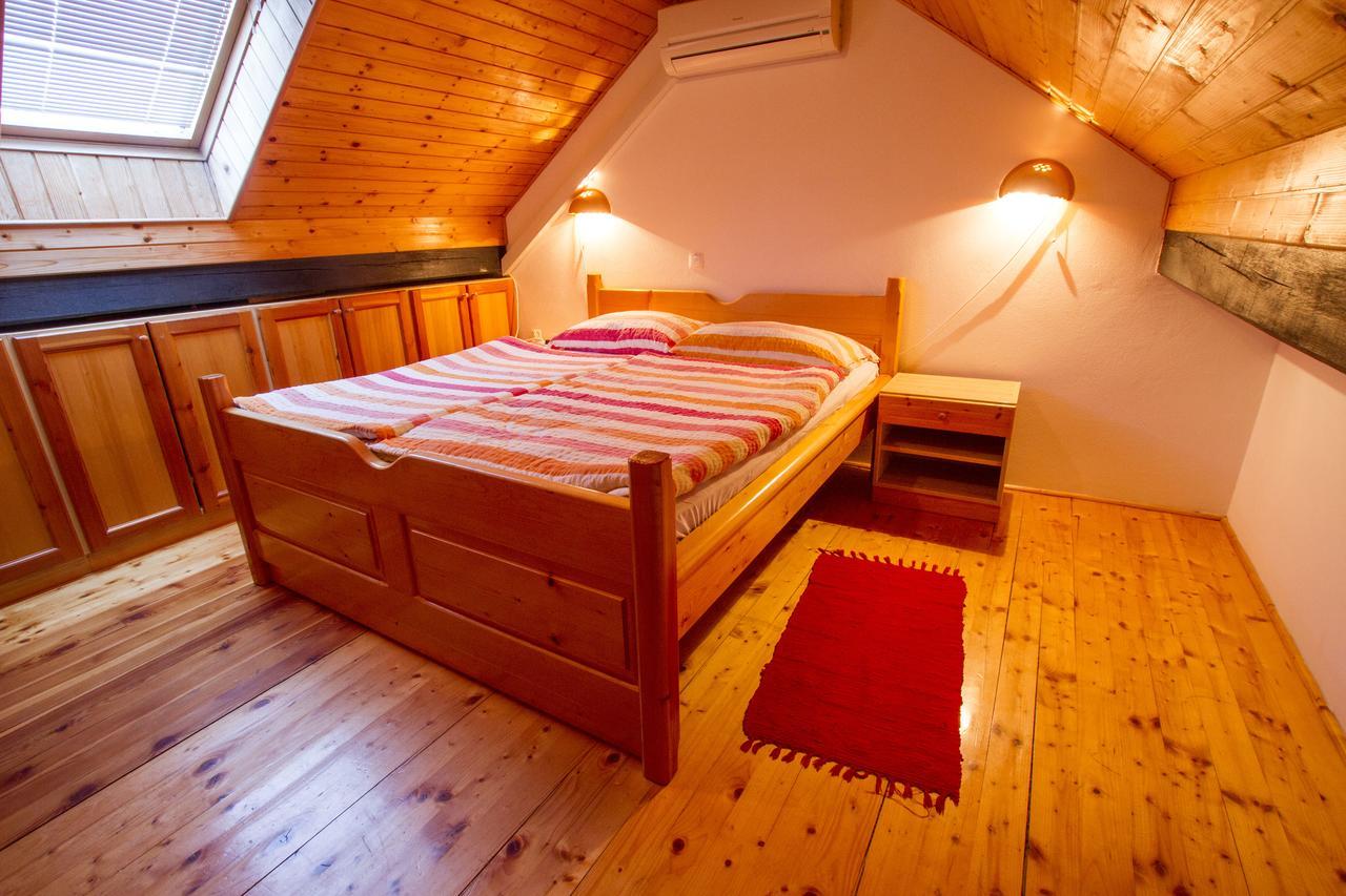 Tourist Farm Pri Martinovih * Krška Vas