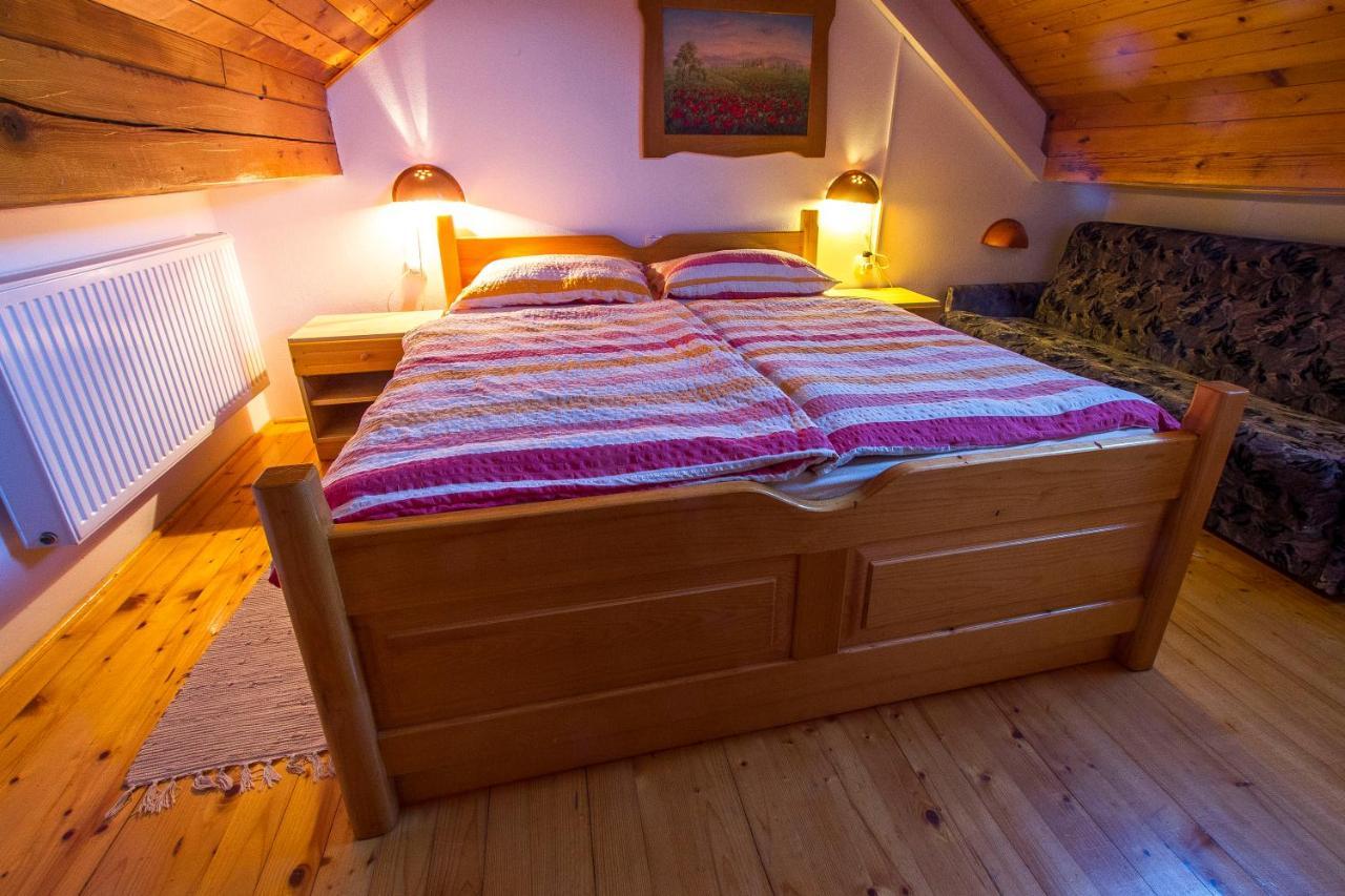 Tourist Farm Pri Martinovih Séjour à la ferme Krška Vas